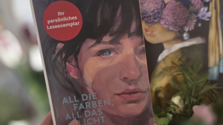[Rezension] „All die Farben, all das Licht“ von Cora Wucherer